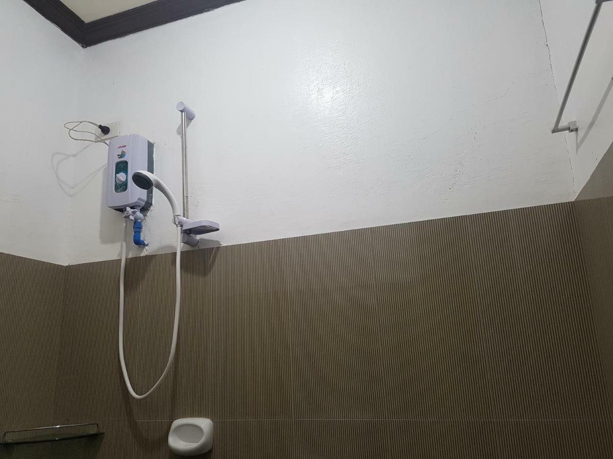 卢纳将军城Yayay Siargao别墅 外观 照片